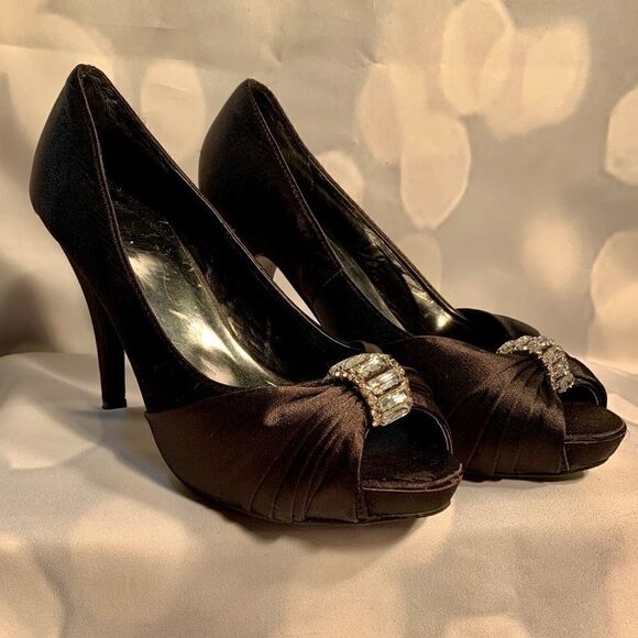 DEB BLACK SATIN OPEN TOE HIGH HEELS SIZE 9 - Picture 2 of 10